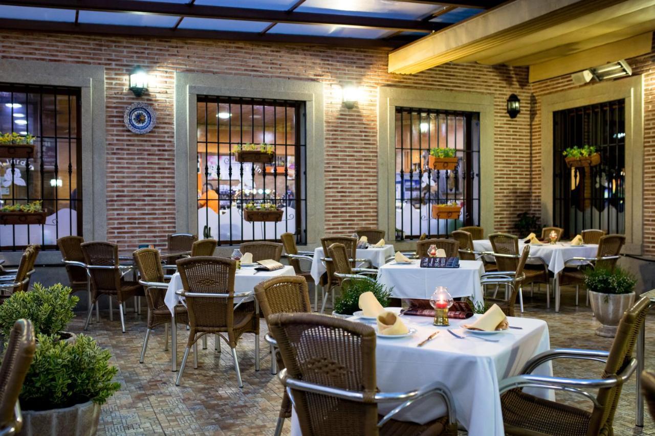 Hotel Rural El Jardin Aldea del Fresno Exterior foto